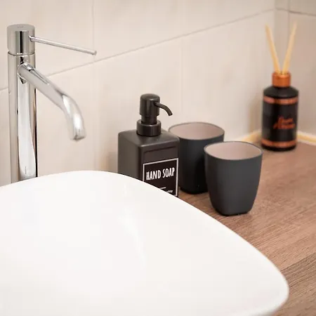 بيت للعطل Sognando Varenna-lake View- *